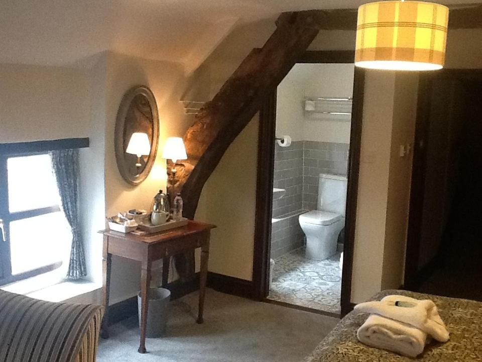 Royal George Hotell Great Easton  Rom bilde